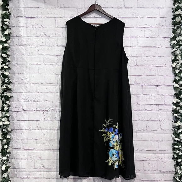 Maggie Barnes Black Sleeveless Midi Chiffon Lined‎ Sheath Dress size 24W Floral - Picture 2 of 10
